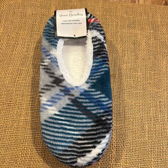 Vera Bradley Shoes - NWT Vera Bradley slippers